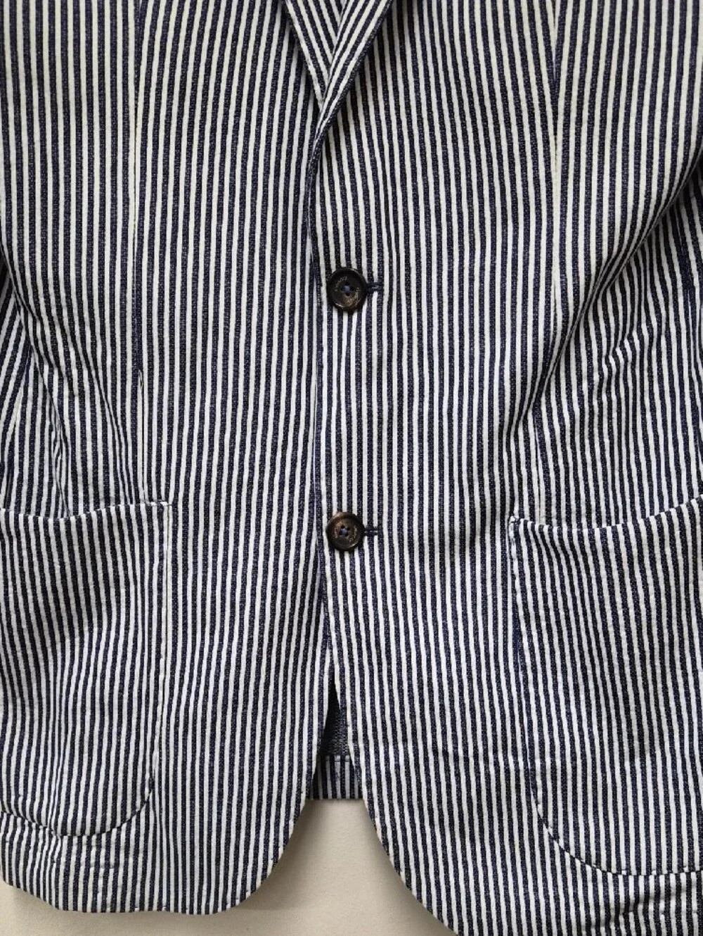 Eleventy Navy and White Striped Seersucker Blazer Size 48